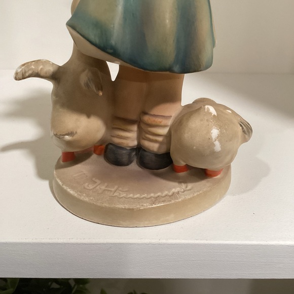 Goebel Hummel "BE PATIENT" #197/I 1940’S Original Figurine - Picture 6 of 6